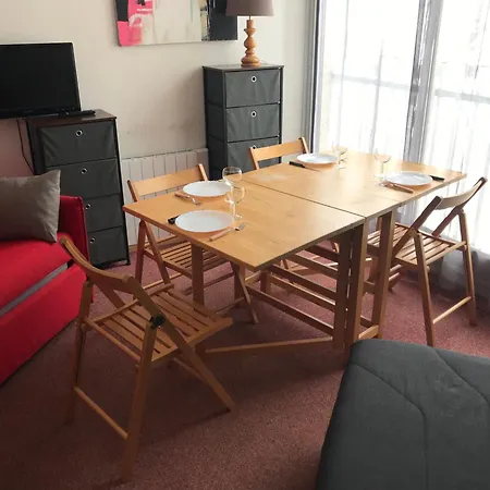 Апартаменты Bareges- 1 Piece Location Pour 2 Personnes, Station Bareges-la Mongie Бареж